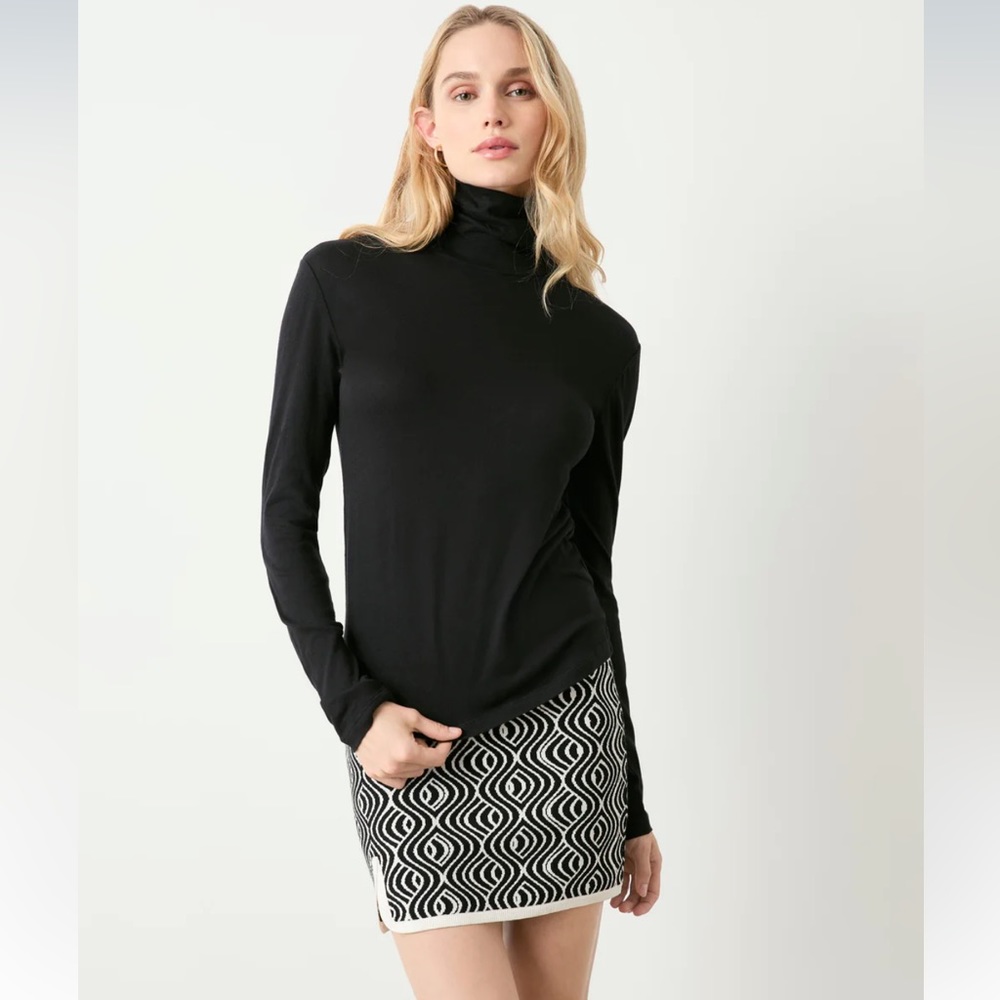 Wesley Tribeca Black Long Sleeve Turtleneck Top 100% Cotton Size Large NWT